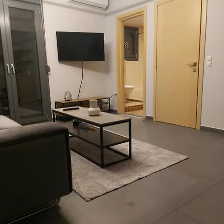 Apartment Square