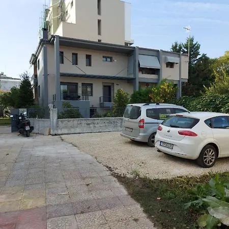 Square 2 Apartament Tríkala