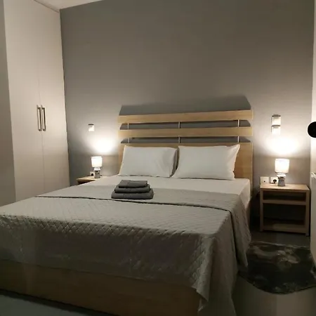 Apartment Square