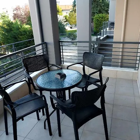 Apartment Square *