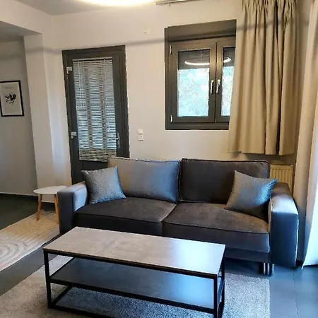 Square 2 Apartman Tríkala